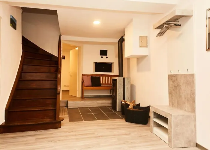 Fachwerkhaus Mit Charme 펜션 베른카슈텔쿠에스